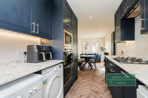 Photo 16- click for photo gallery